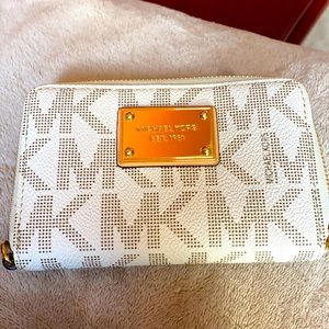 Mk wallet
